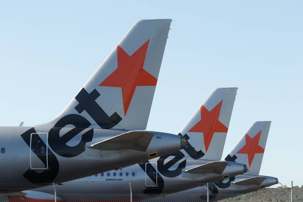 Jetstar recreates inaugural flight from Newcastle to Melbourne 20 years after launch