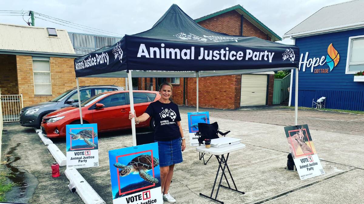 Michelle Buckmaster at the Nelson Bay early voting centre. Picture: Facebook/Michelle Buckmaster - Animal Justice Party Candidate for Port Stephens