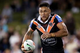 Solomon Alaimalo has faced far bigger battles than adjusting from Super Rugby to the NRL. (Brett Costello/AAP PHOTOS)